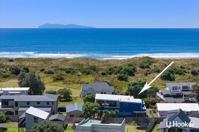 Photo of property in 23a Wakanoi Place, Bowentown, Waihi Beach, 3177