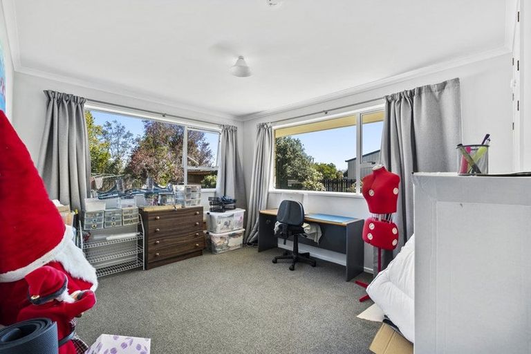 Photo of property in 8 Saint Leonards Street, Culverden, 7392