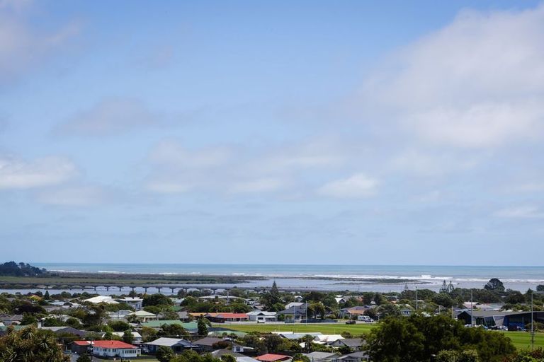 Photo of property in 31 Racecourse Terrace Rise, Hokitika, 7882
