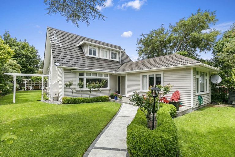 Photo of property in 2 Rangiora Street, Woburn, Lower Hutt, 5010