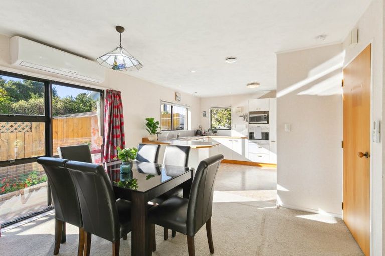 Photo of property in 11a Roy Street, Tawa, Wellington, 5028