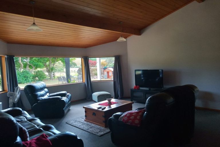 Photo of property in 80 Pataua Road North, Whareora, Whangarei, 0175