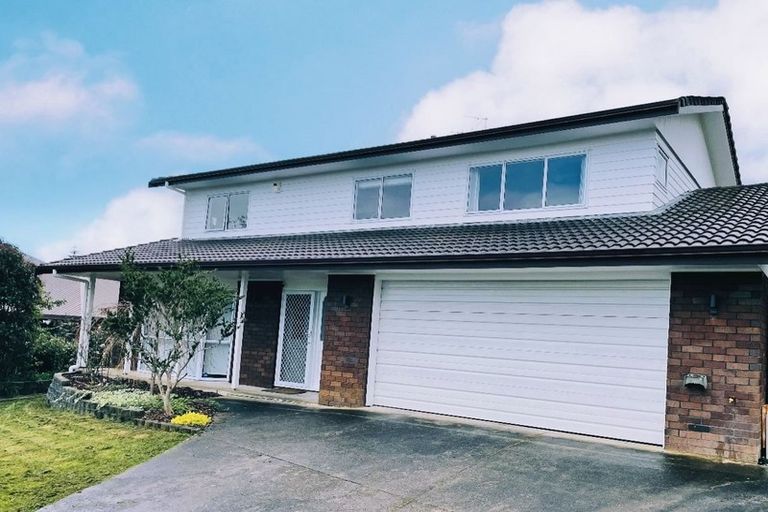 Photo of property in 7 Rarahu Place, The Gardens, Auckland, 2105