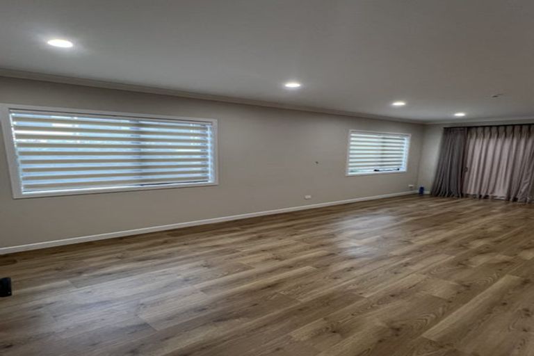 Photo of property in 112 Valderama Drive, Flat Bush, Auckland, 2019