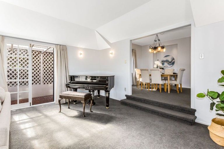 Photo of property in 64 Amritsar Street, Khandallah, Wellington, 6035