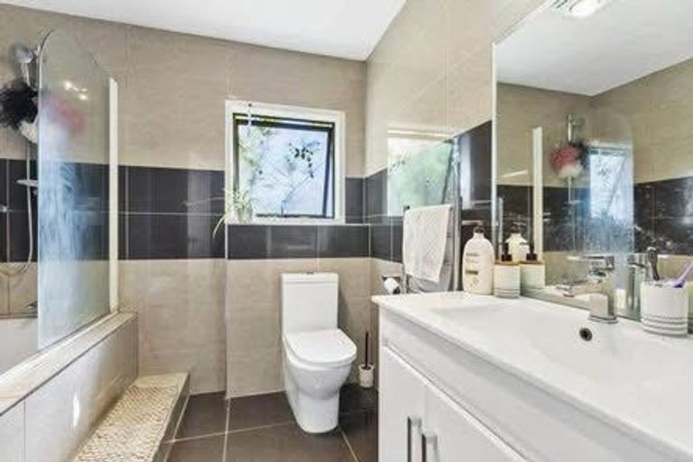 Photo of property in 1/9 Malte Brun Place, Papatoetoe, Auckland, 2025