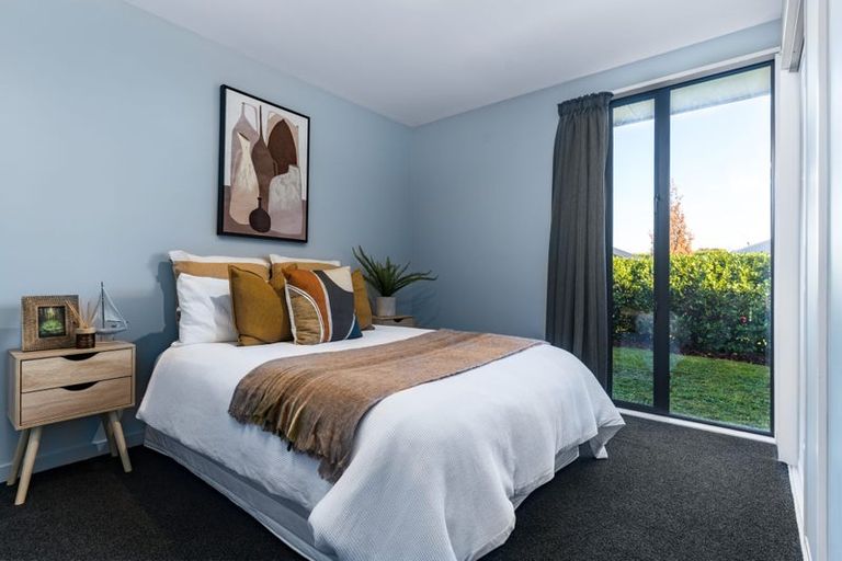 Photo of property in 43 Bradwell Crescent, Halswell, Christchurch, 8025