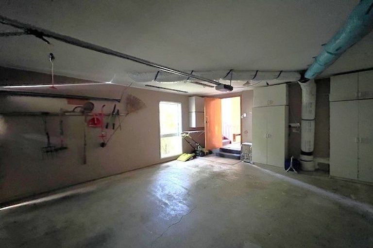 Photo of property in 14 Haast Close, Kelson, Lower Hutt, 5010