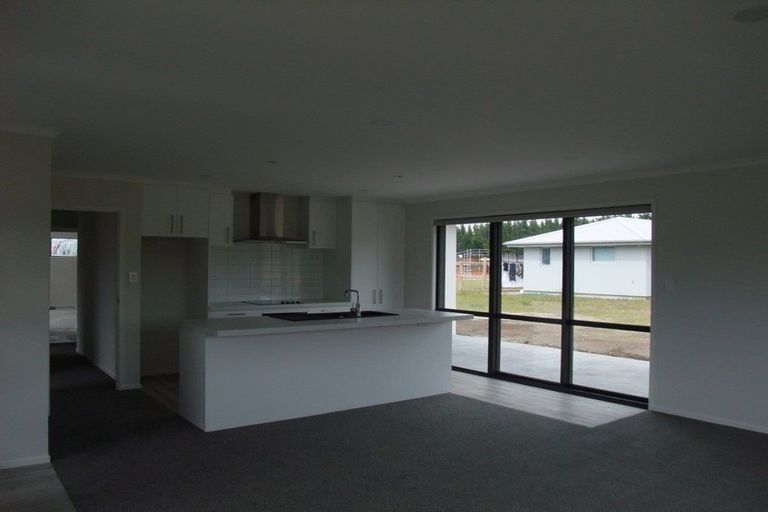Photo of property in 4 Brewster Crescent, Lake Hawea, Wanaka, 9382