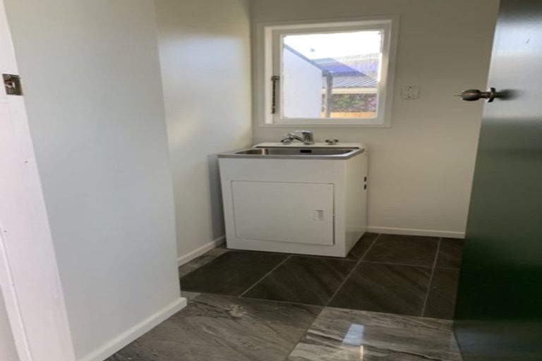 Photo of property in 51 Cargill Street, Papakura, 2110