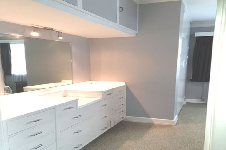 Photo of property in 5 Ruataniwha Street, Waipukurau, 4200