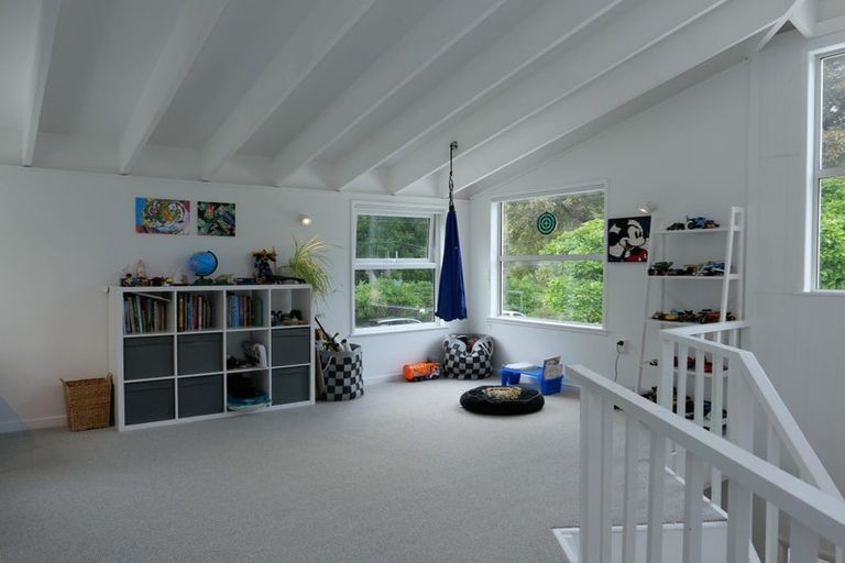 Photo of property in 57 Tilley Road, Paekakariki, 5034