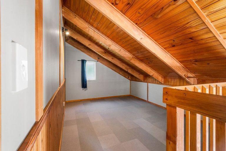 Photo of property in 43 Cable Bay Block Road, Cable Bay, 0420