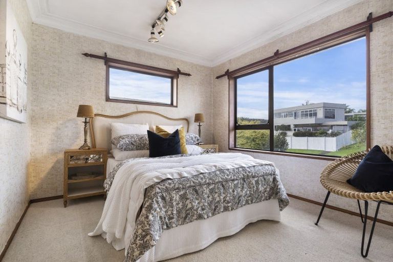 Photo of property in 114 Bramley Drive, Farm Cove, Auckland, 2012