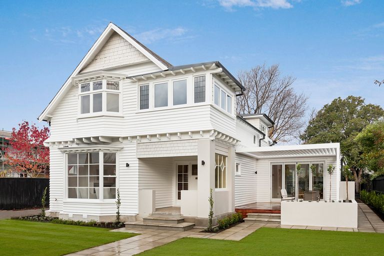 Photo of property in 102 Heaton Street, Merivale, Christchurch, 8052