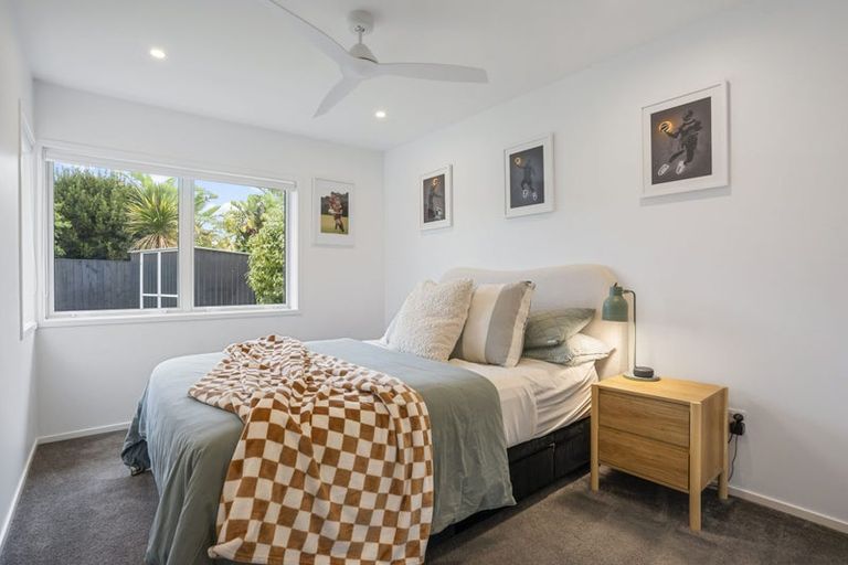 Photo of property in 27 Maygrove Drive, Orewa, 0931