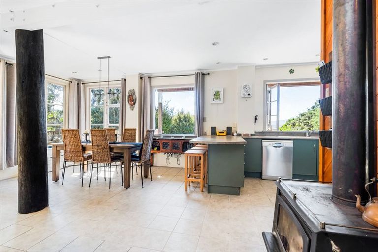 Photo of property in 60 Te Rongo Road, Parua Bay, Whangarei, 0174