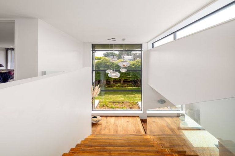 Photo of property in 107 Hawthorne Street, Strowan, Christchurch, 8052