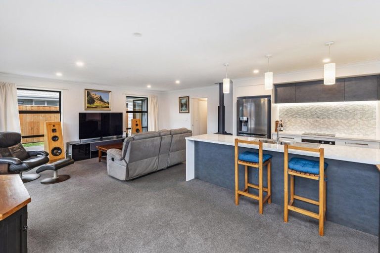 Photo of property in 30 Quinn Crescent, Woodend, 7610