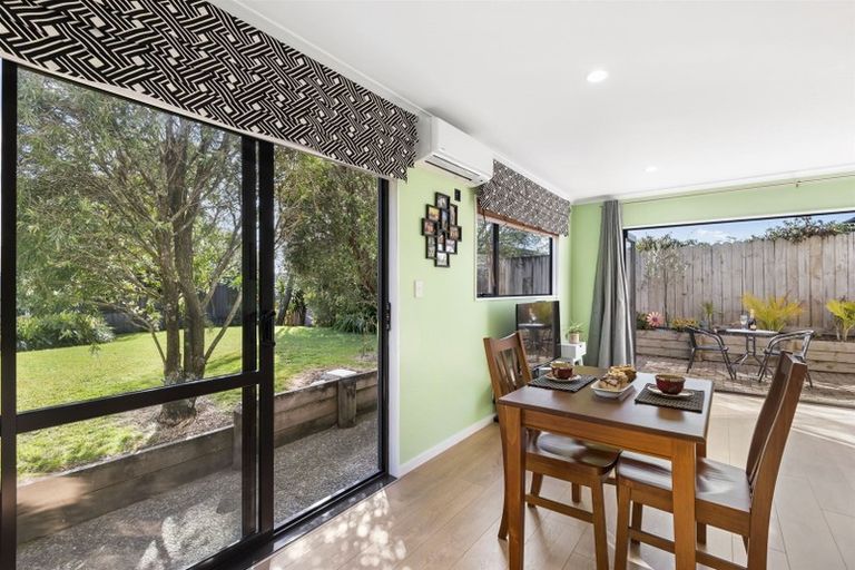 Photo of property in 6/102 Greenhithe Road, Greenhithe, Auckland, 0632