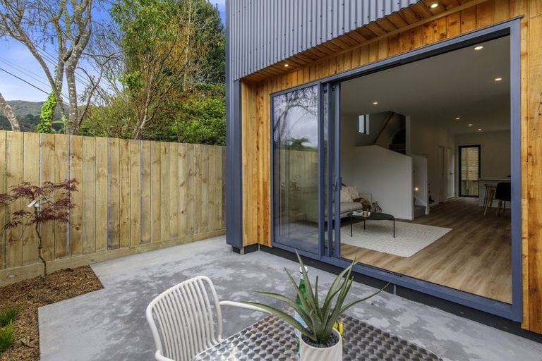 Photo of property in 1/33 Raukawa Street, Stokes Valley, Lower Hutt, 5019