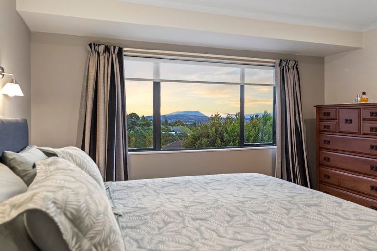 Photo of property in 132 Waikite Road, Welcome Bay, Tauranga, 3175