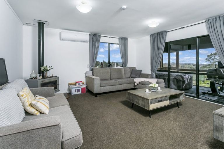 Photo of property in 79 Young Access, Dairy Flat, 0992