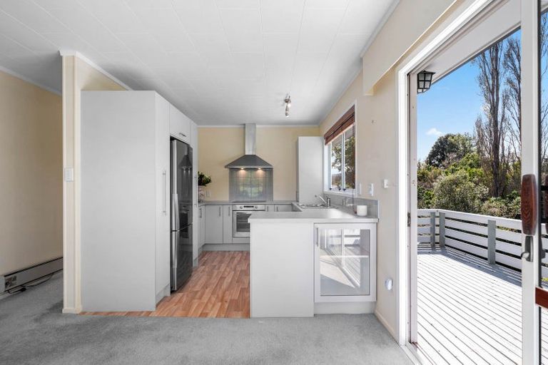 Photo of property in 25 Kinloch Road, Kinloch, Taupo, 3377