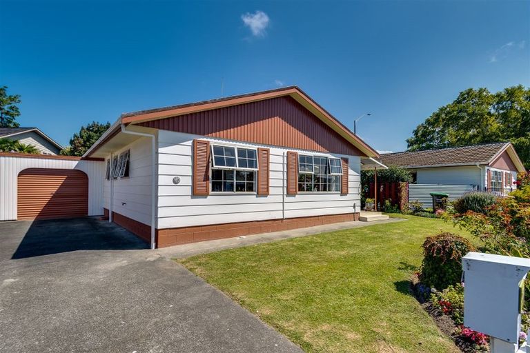 Photo of property in 2/442 Gloucester Street, Taradale, Napier, 4112