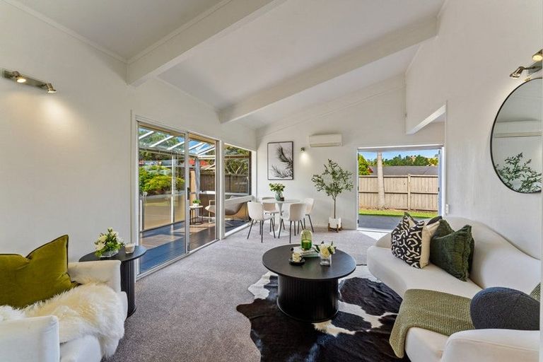 Photo of property in 55a Pigeon Mountain Road, Half Moon Bay, Auckland, 2012