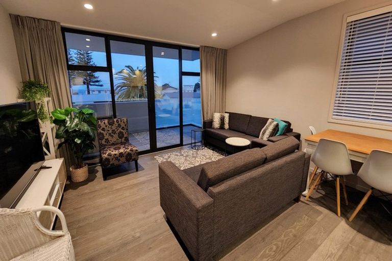 Photo of property in 5/392 Hibiscus Coast Highway, Orewa, 0931