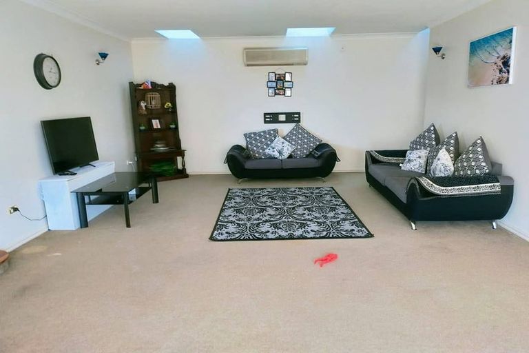 Photo of property in 49 Hyde Street, Wainuiomata, Lower Hutt, 5014