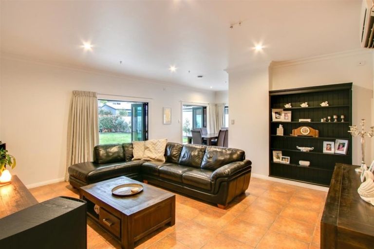 Photo of property in 56 Gillies Crescent, Waimarama, Havelock North, 4294