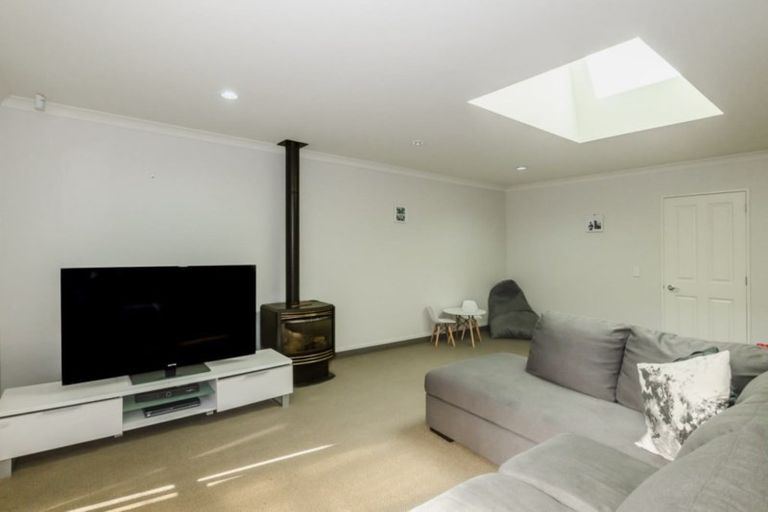 Photo of property in 34 Regent Drive, Paraparaumu Beach, Paraparaumu, 5032