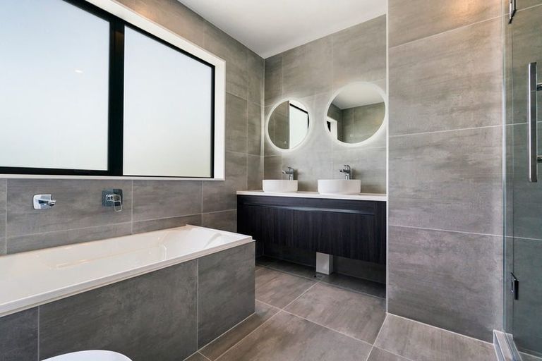 Photo of property in 57a Chequers Avenue, Glenfield, Auckland, 0629