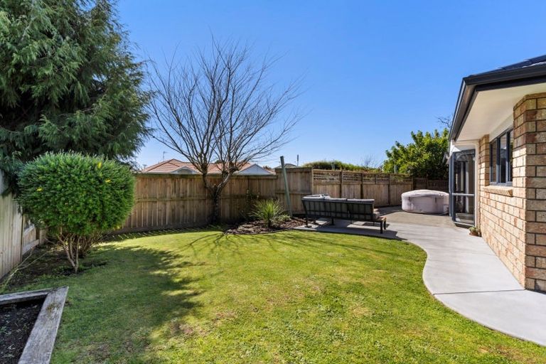 Photo of property in 2 Ranfurly Terrace, Pyes Pa, Tauranga, 3112