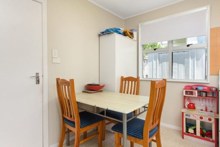 Photo of property in 13a Harris Street, Te Puke, 3119