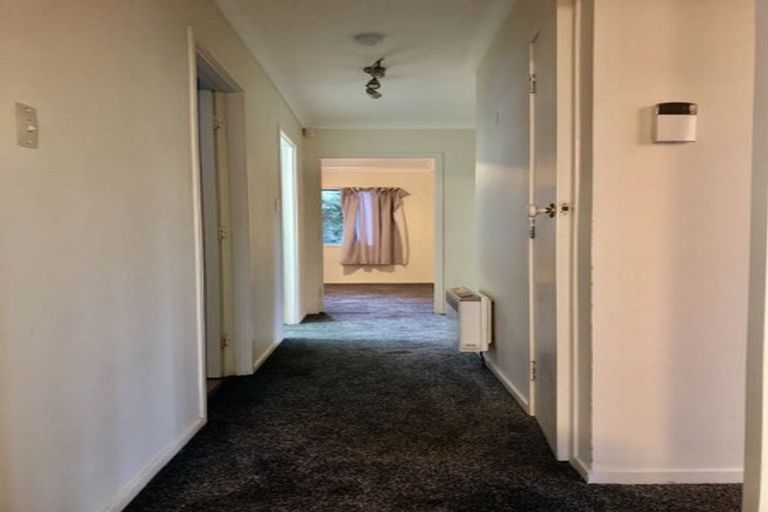 Photo of property in 52 Hiwihau Place, Glenfield, Auckland, 0629