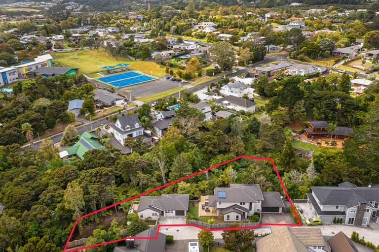 Photo of property in 29d Greenhithe Road, Greenhithe, Auckland, 0632