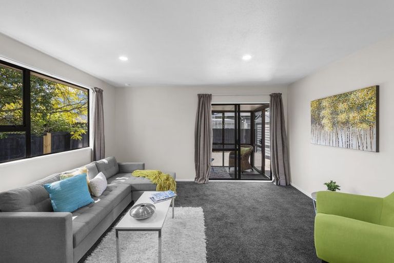 Photo of property in 2/35 Carnarvon Street, Linwood, Christchurch, 8062