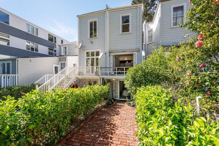 Photo of property in 380 Tinakori Road, Thorndon, Wellington, 6011