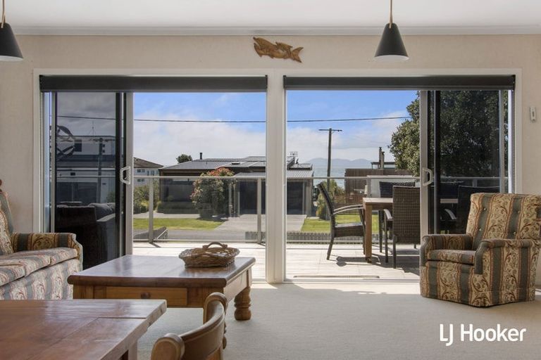 Photo of property in 54 Shaw Road, Waihi Beach, 3611