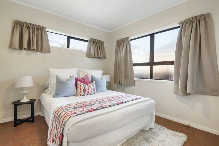 Photo of property in 9g Kerr Street, Devonport, Auckland, 0624