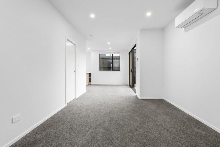 Photo of property in 2/1 Fuchsia Avenue, Pukete, Hamilton, 3200