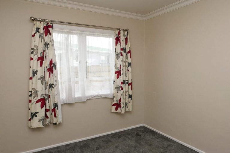 Photo of property in 11 Bell Street, Otaki, 5512