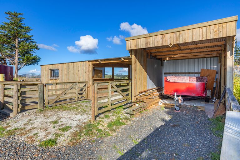 Photo of property in 66 Waiteitei Road, Wellsford, 0974