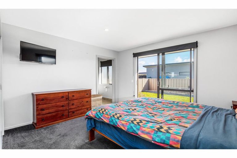 Photo of property in 28 Plunket Street, Omakau, 9376