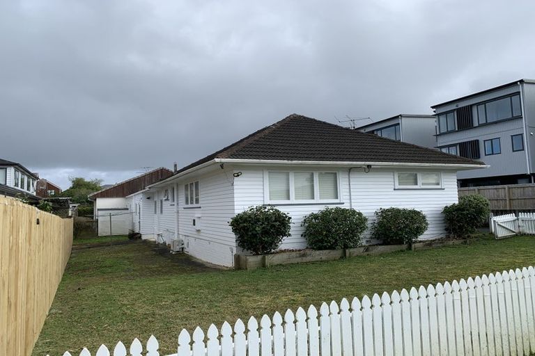 Photo of property in 1/19 Dominion Street, Takapuna, Auckland, 0622
