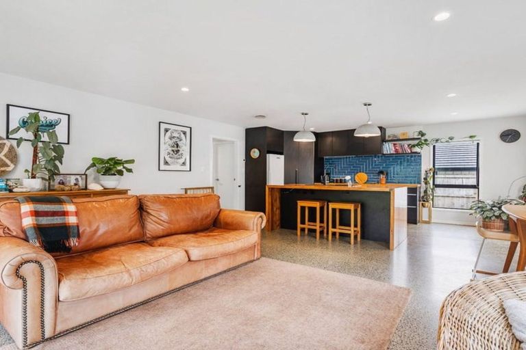 Photo of property in 2 Tropicana Drive, Tamaterau, Whangarei, 0174