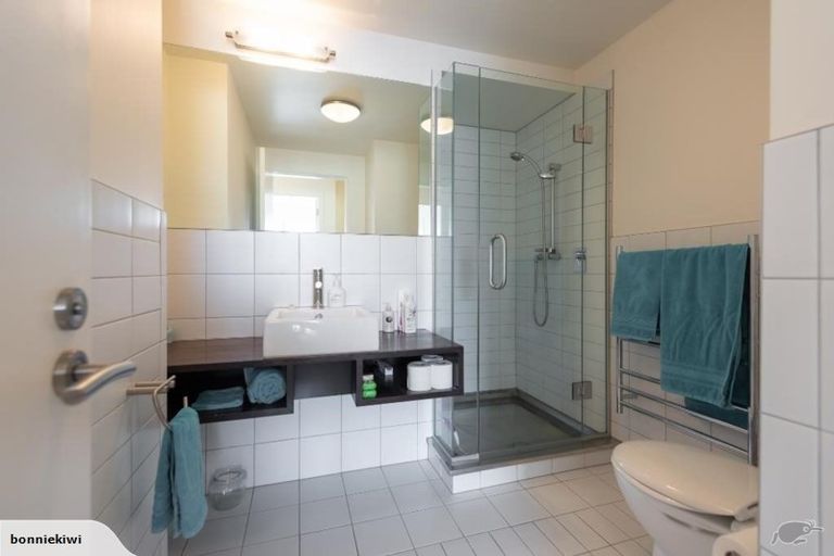 Photo of property in Sol Apartments, 21/37 Jessie Street, Te Aro, Wellington, 6011